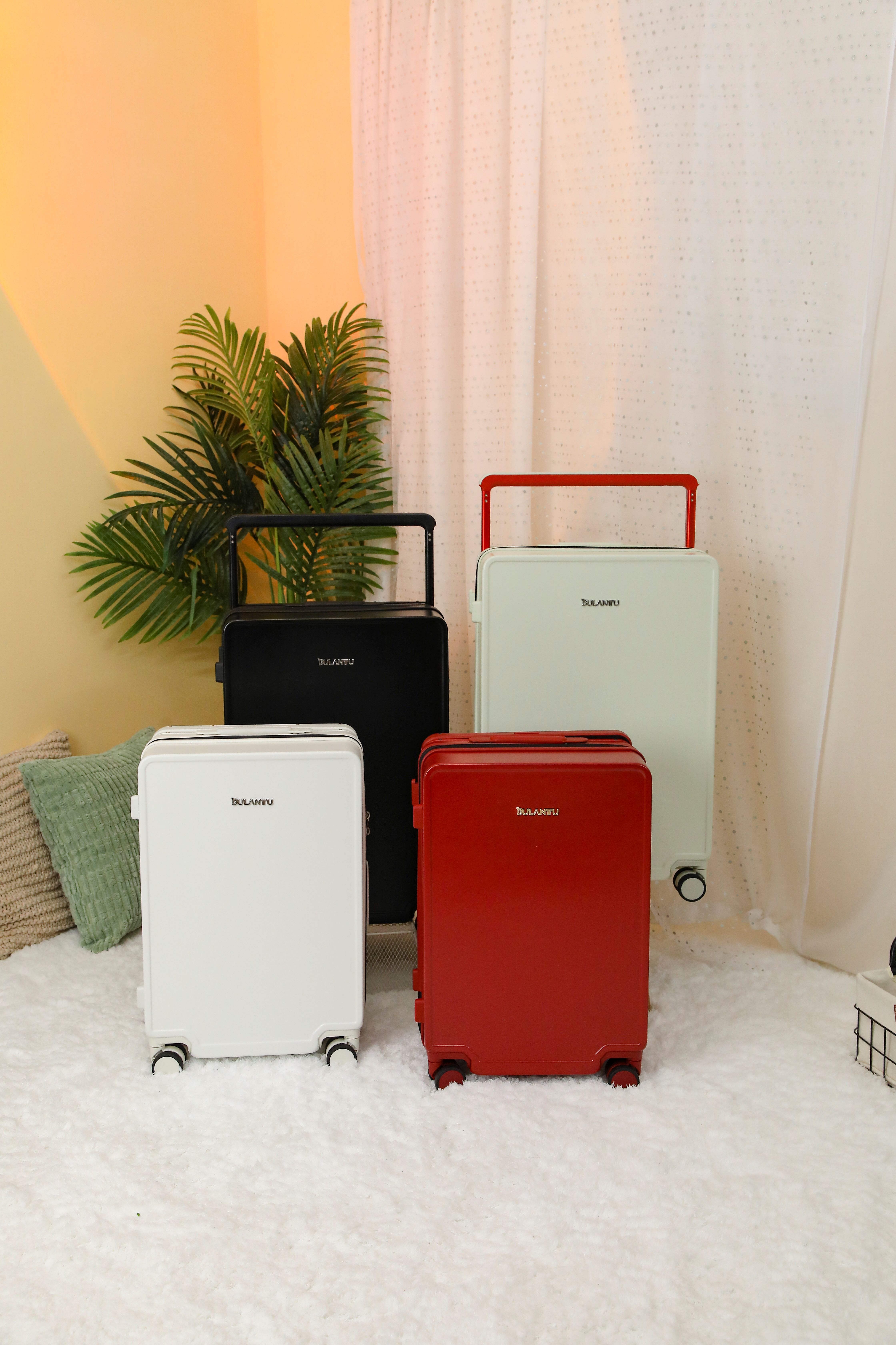 Bagaj multifunctional ABS+PC