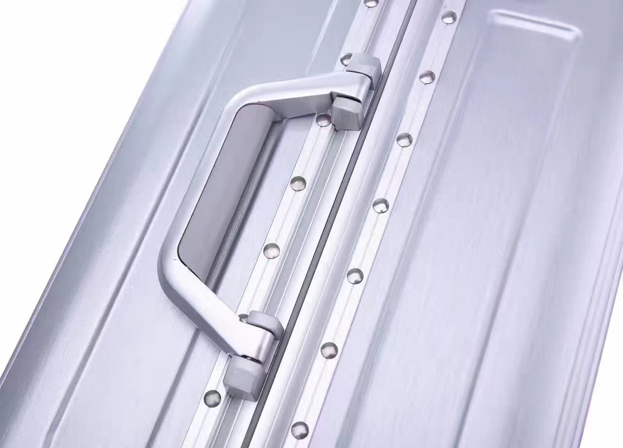 Cadru din aluminiu de 18 inchi, carcasă universală pentru roți, design personalizat din fabrică